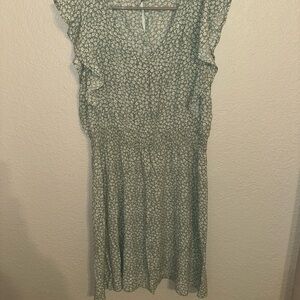 Veveret Floral Green Dress